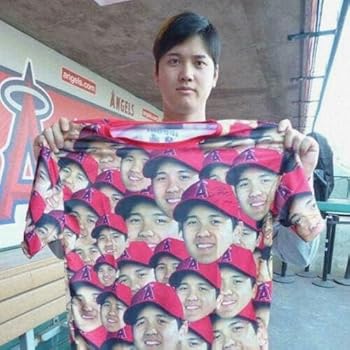 Amazon.co.jp: 大谷翔平選手 MVP 顔だらけTシャツ XL 非売品